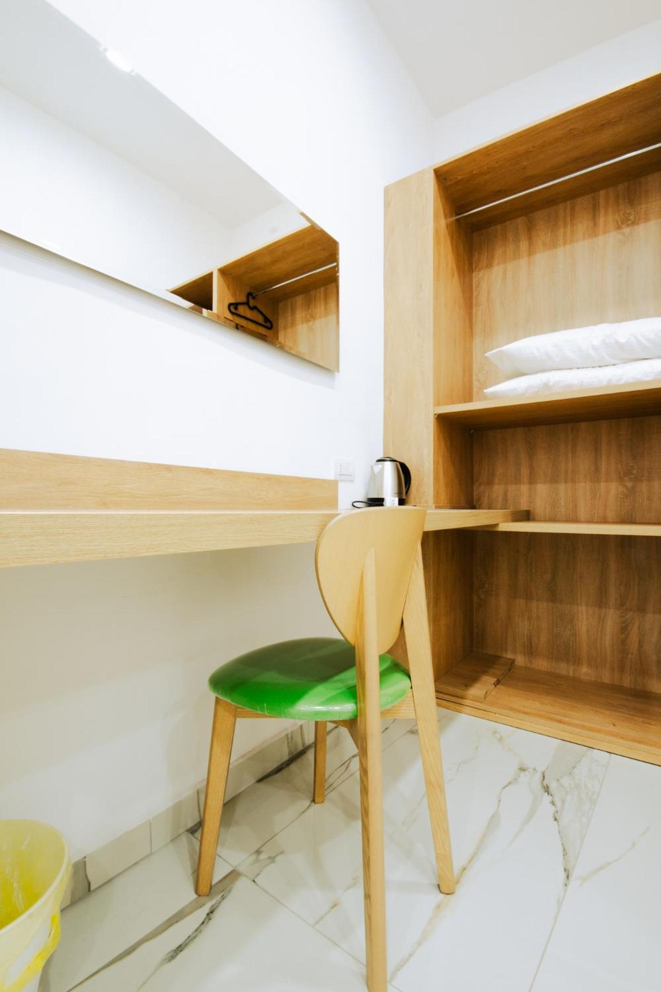Light Hotel Наполи Екстериор снимка